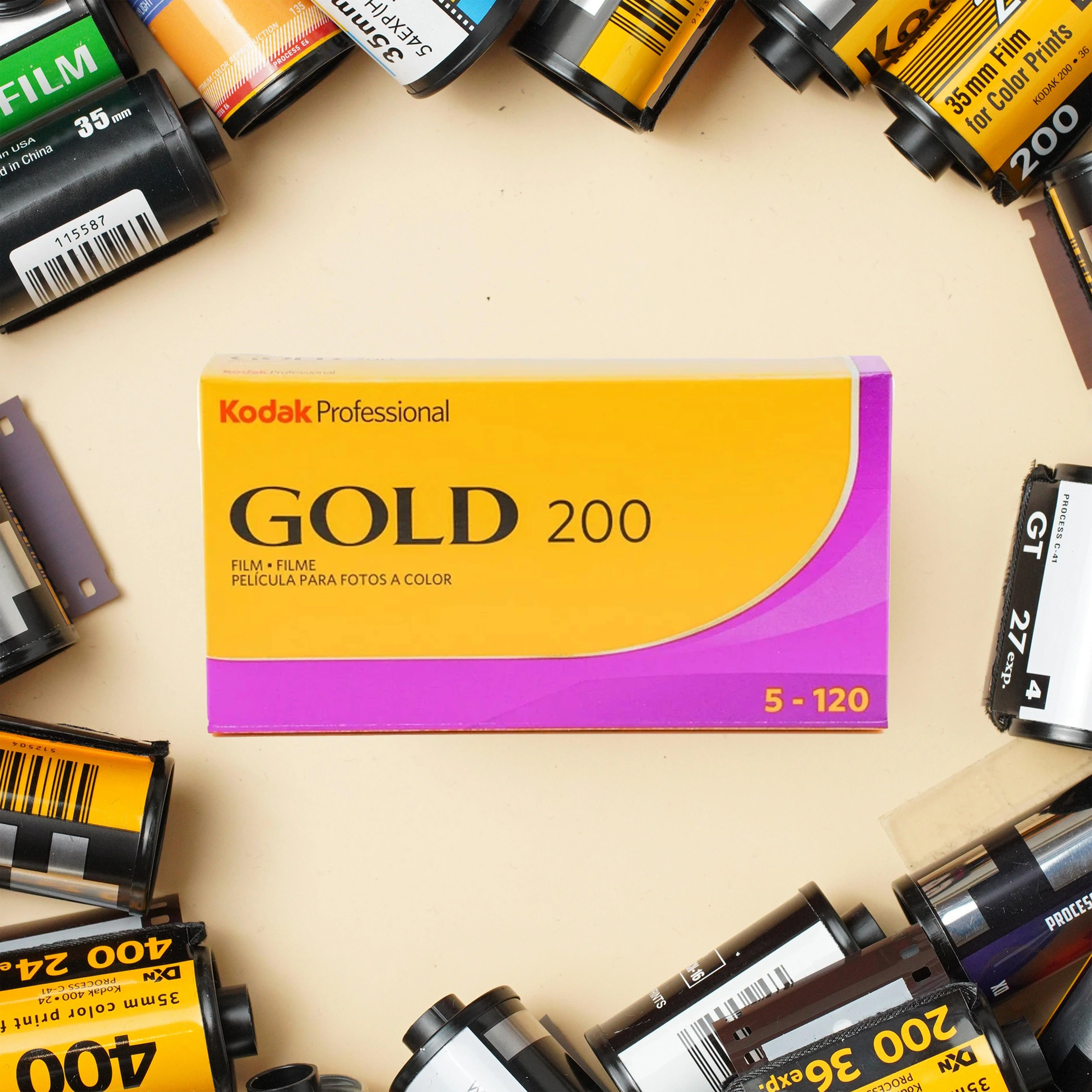Kodak Gold 200 120 Everyday Color Film (Single roll)