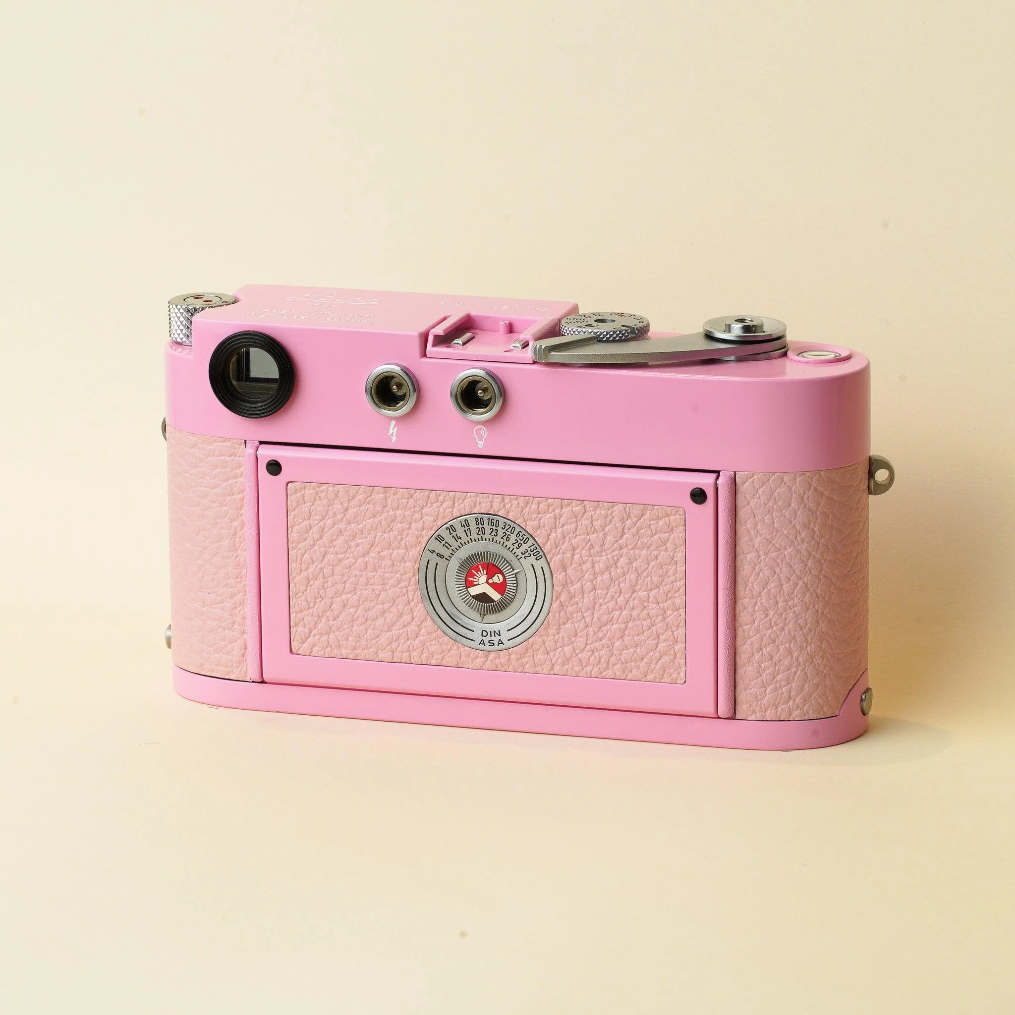 Leica M2 Kanto Pink Paint - Image 4
