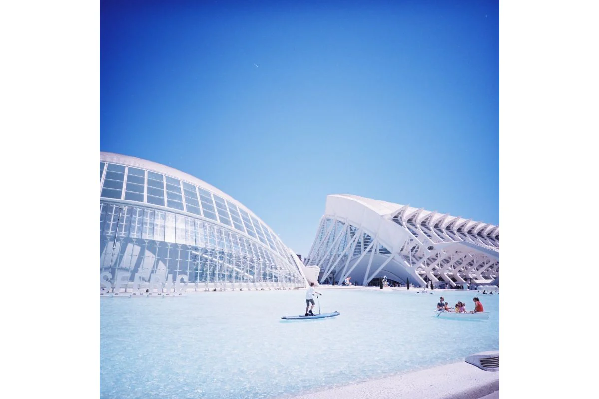 Lomography Color Negative 120 ISO 100 Single Pack - Image 2