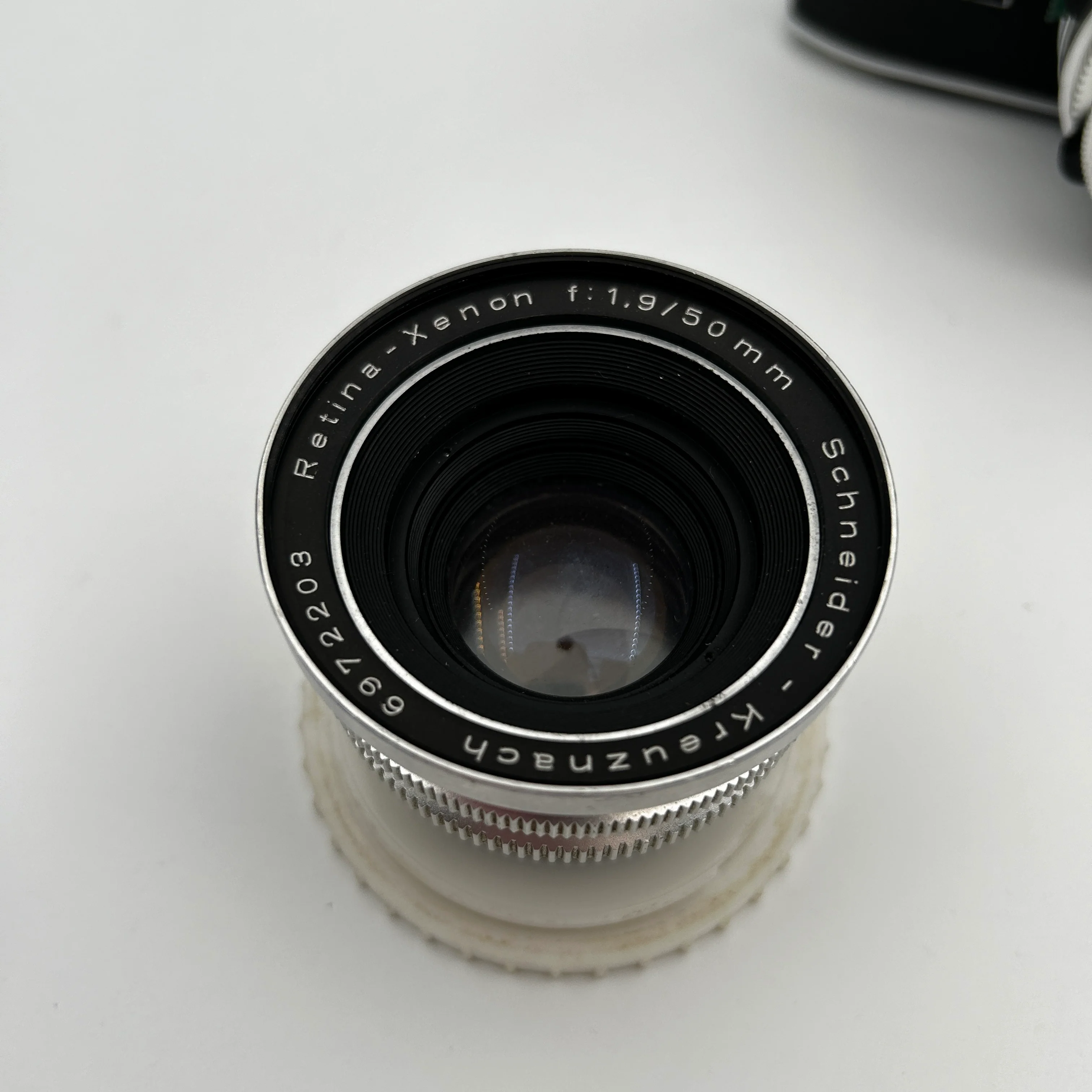 Kodak Rentina Reflex III with 50mm f2.8, 50mm F1.9, 35mm F2.8 and 135mm f4 - Image 8