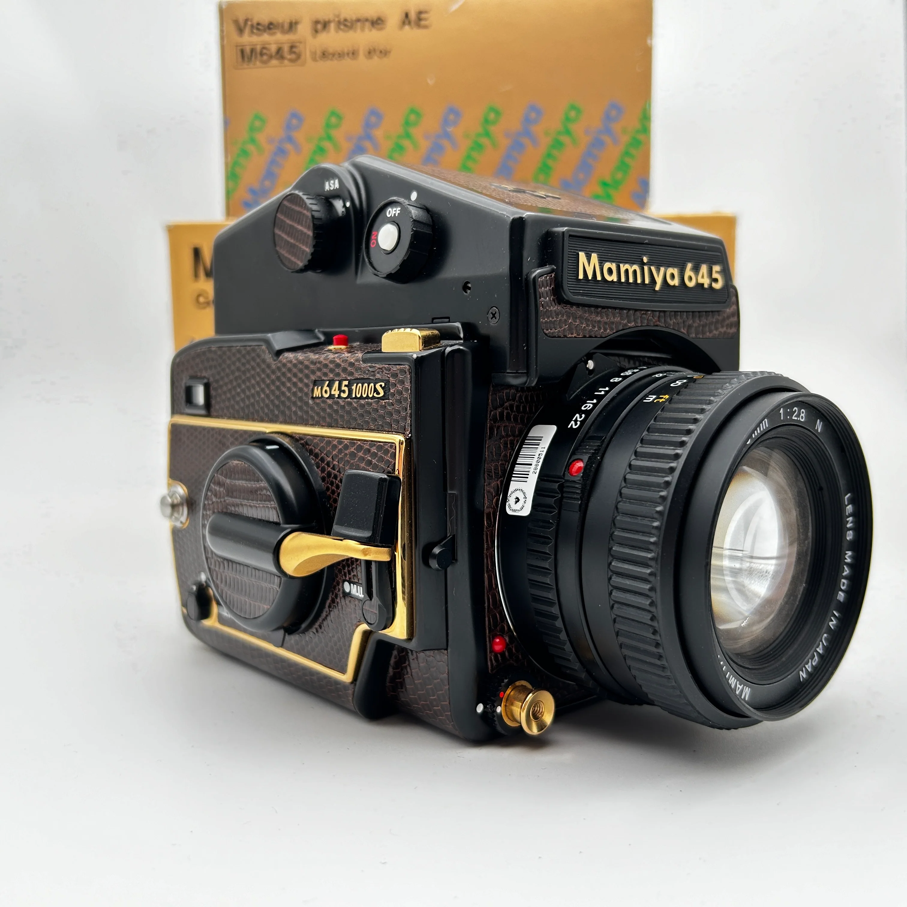 Mamiya M645 1000S Golden Lizard Limited with 80mm F2.8 - Image 5