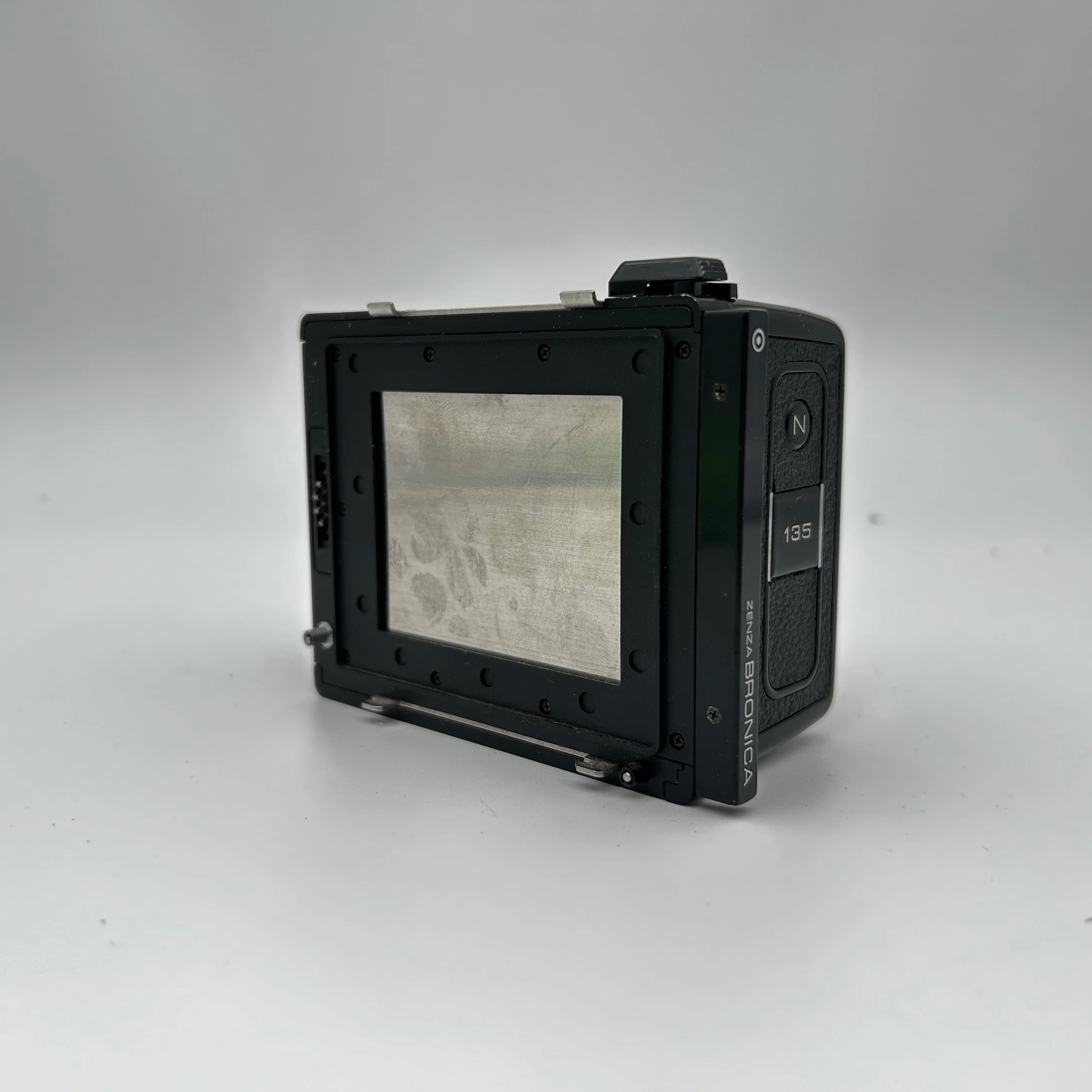 ZENZA BRONICA 135N 35mm Film Back for ETR S Si - Image 2
